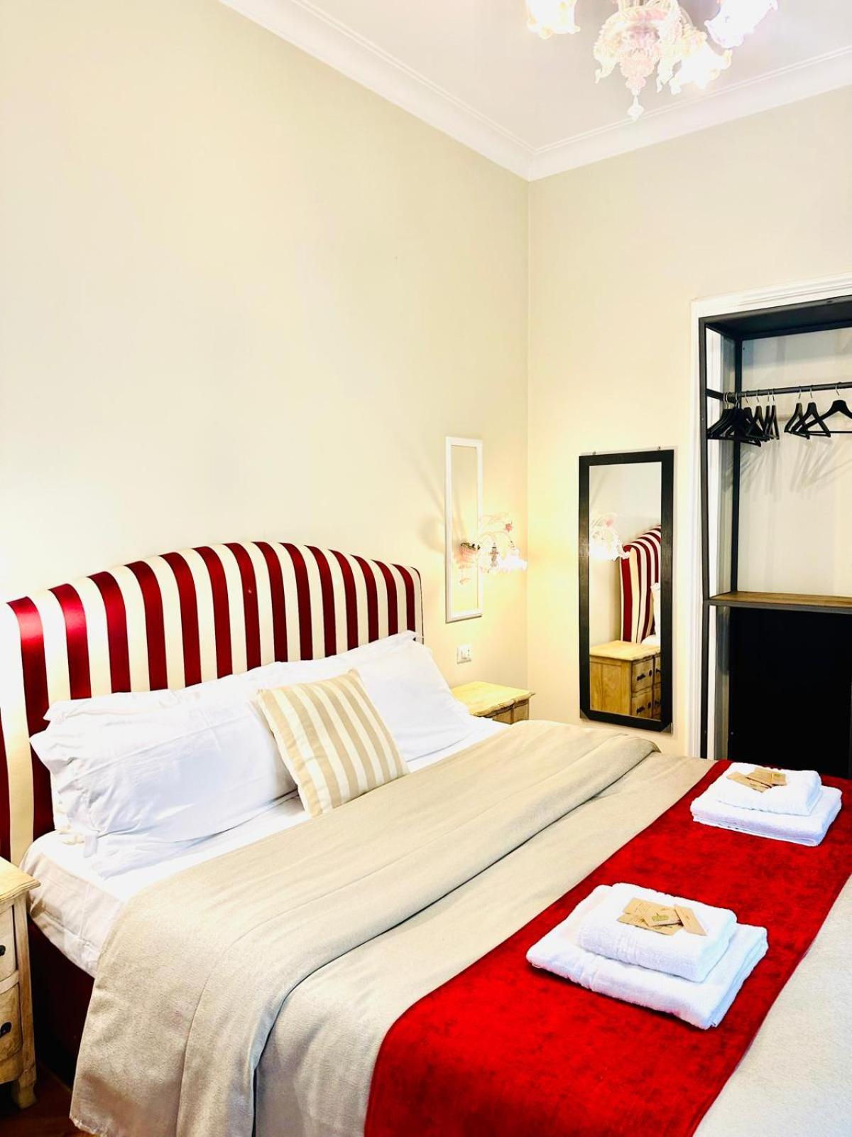 Casa de hóspedes Piazza Di Spagna Luxury *